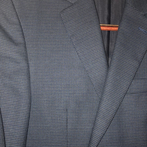 Like new Michael Kors sport coat - Picture 2 of 4